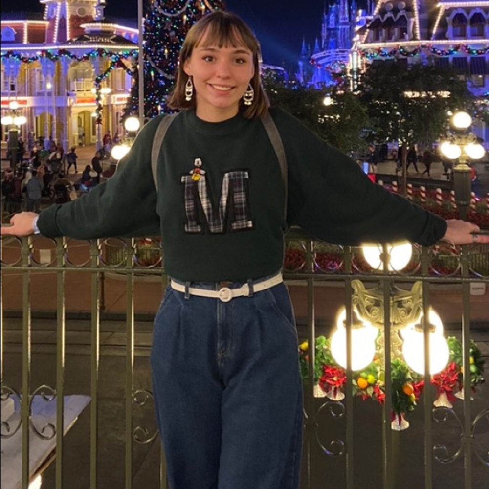 Meet your Posher, Brenna